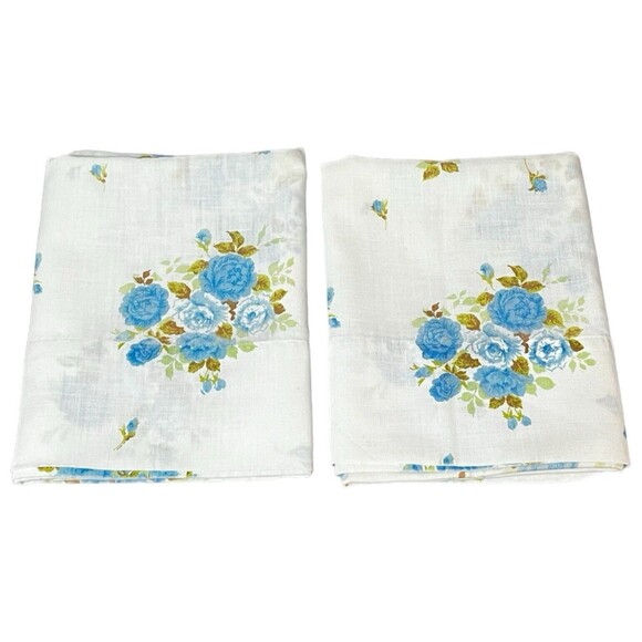 Set 2 Vintage Ely & Walker Pillowcases Blue Roses Floral Muslin Cotton Blend - Picture 1 of 6